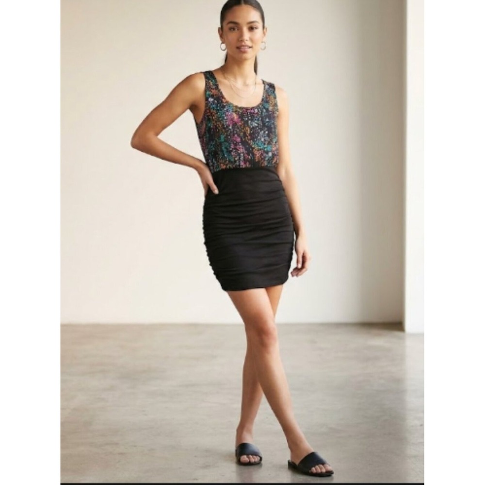 Forever 21 Floral Gorgeous Dress‎ Small Black